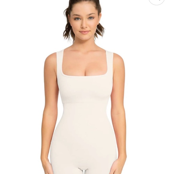 Square Neck Shapewear Jumpsuit - Picture 2 of 3